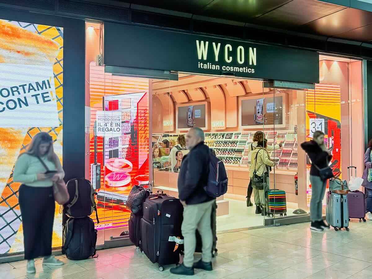 Wycon Cosmetics a Milano Centrale si è rifatto il look!