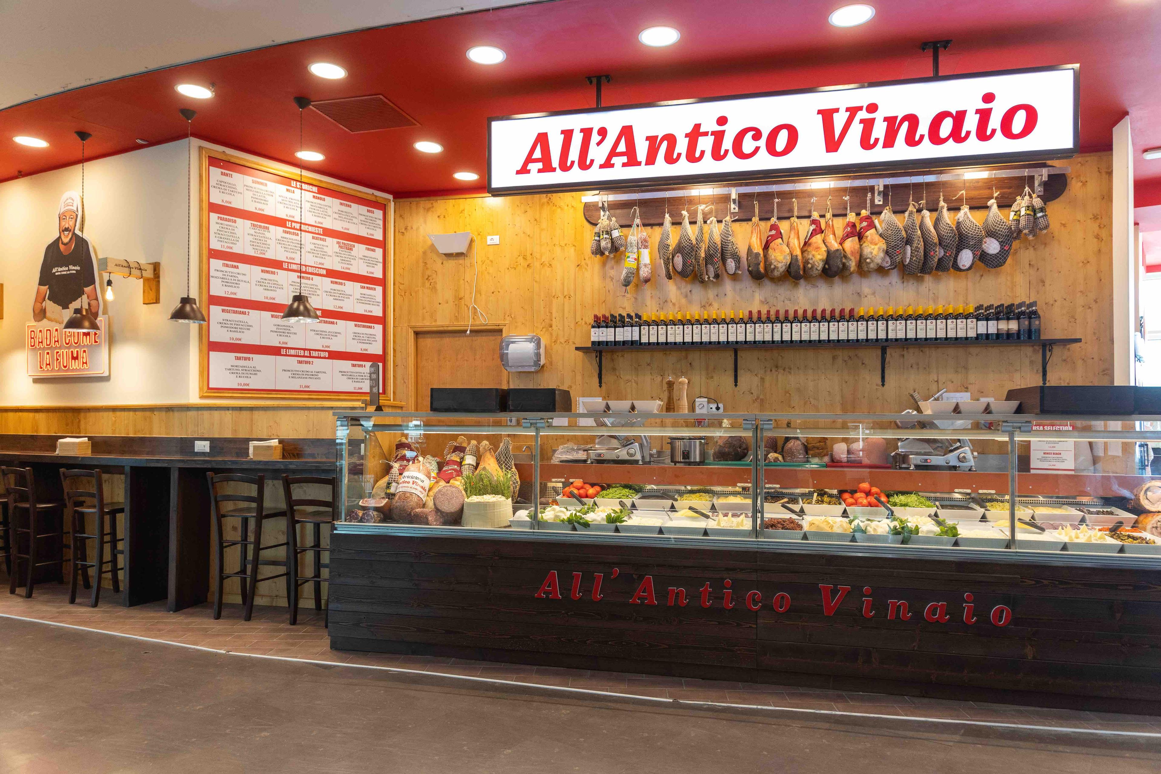 All’Antico Vinaio approda in stazione a Roma Termini!